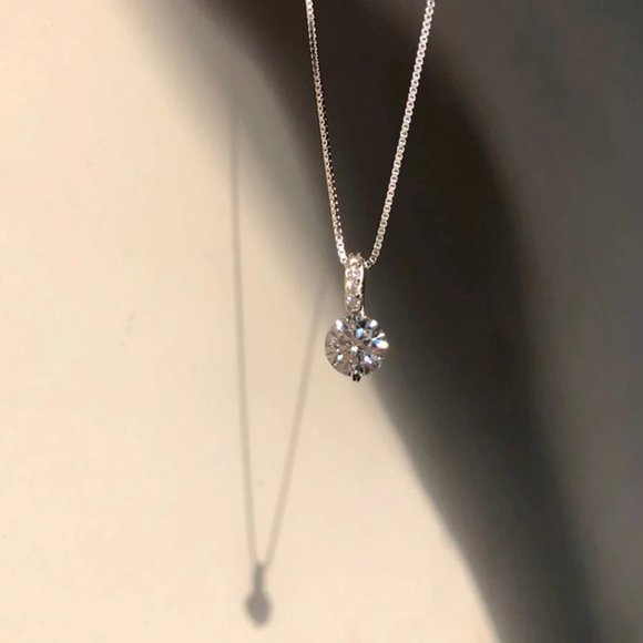 NEW Silver Simple Single Zircon Necklace - Picture 7 of 7
